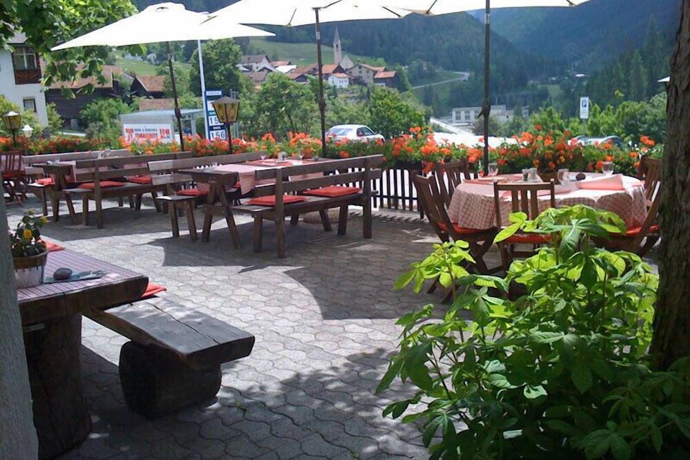 ホテル シュンタル 写真