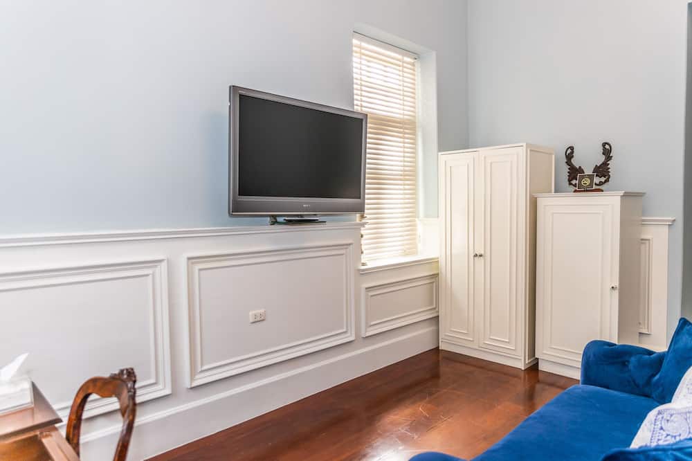 バーン 2459 ヘリテージ ハウス 写真