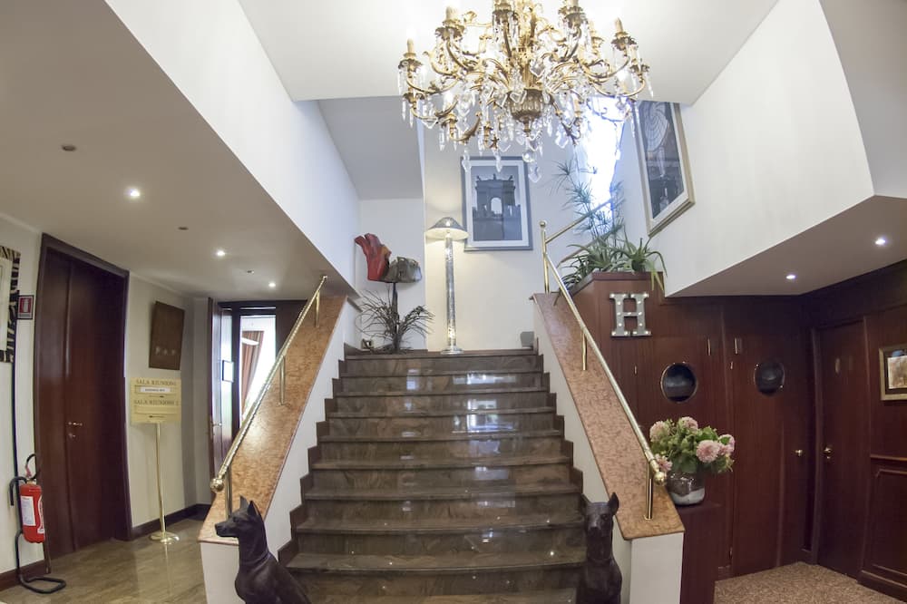 ホテル ブリストル 写真