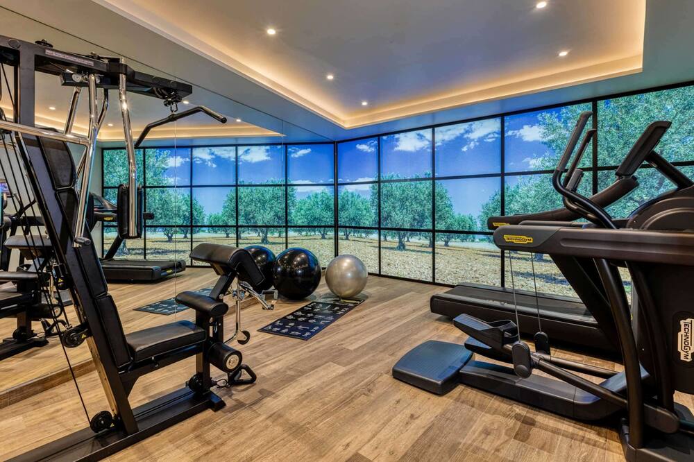 ベスト ウェスタン プラス ル ラヴァラン 写真