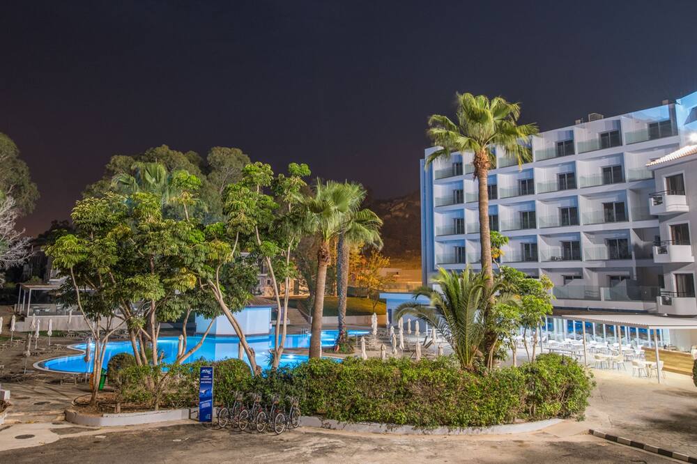 Narcissos Waterpark Resort 写真