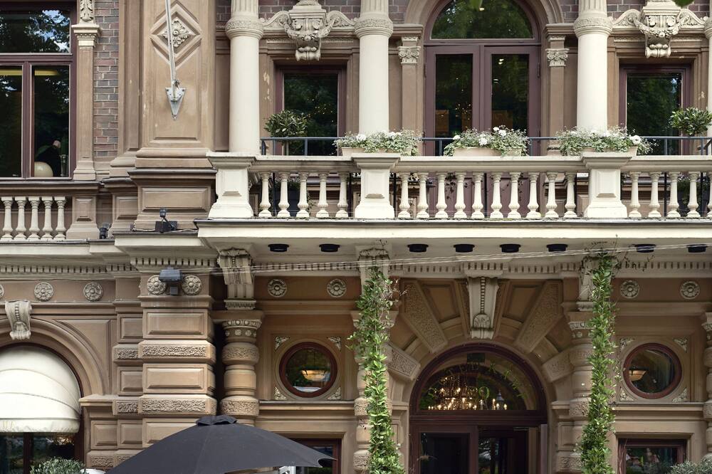 ホテル カンプ 写真