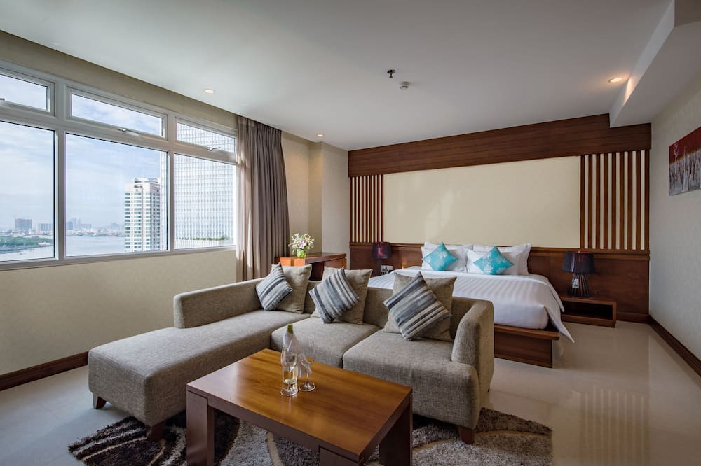 アクアリ ホテル 写真