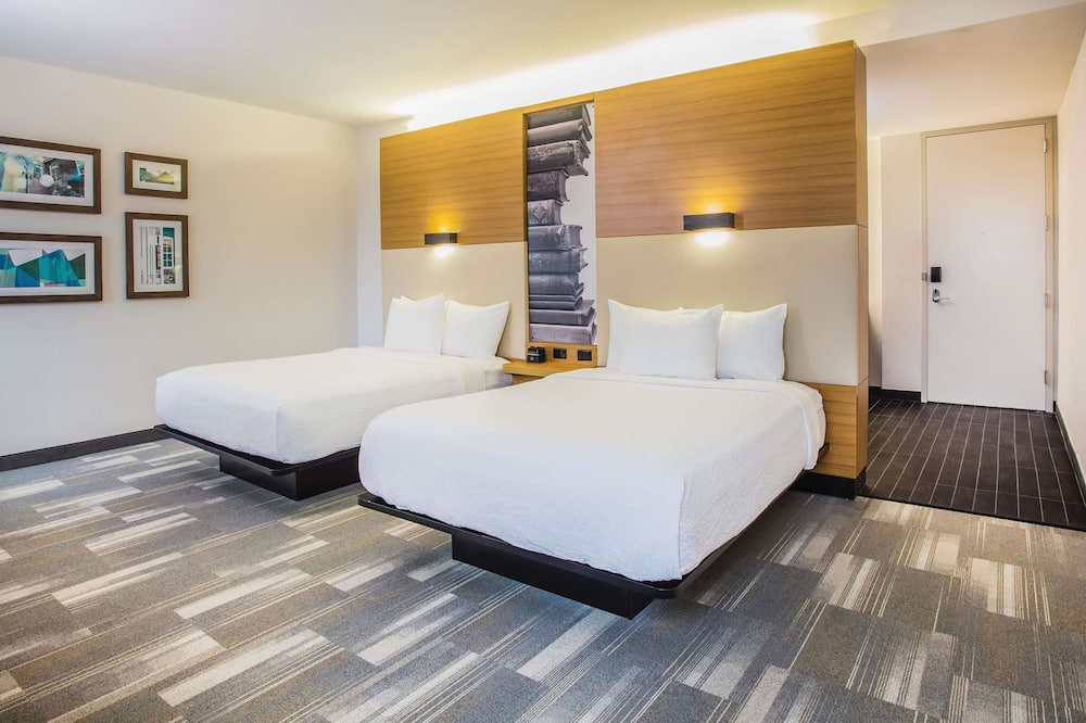 ラ キンタ イン&スイーツ バイ ウィンダム ウィンチェスター 写真