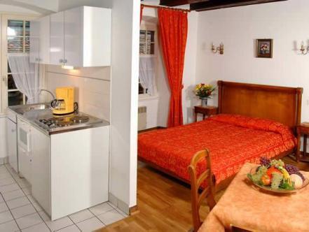 ラ クール デュ バイ スイート＆スパ 写真