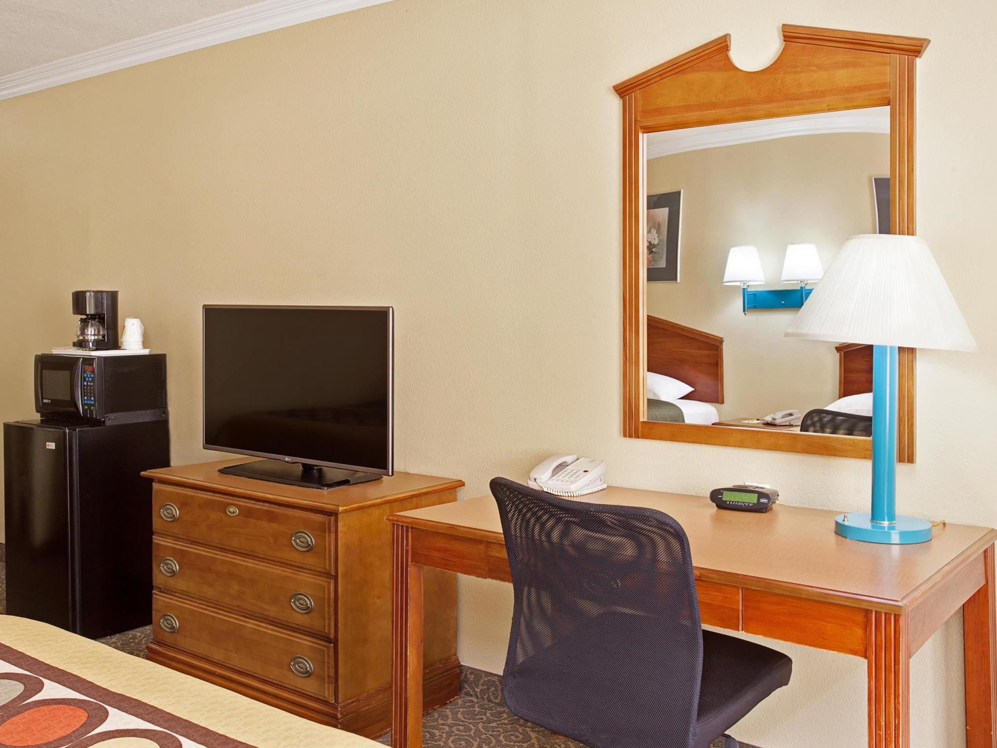 スーパー 8 バイ ウィンダム ロサンゼルス ダウンタウン 写真