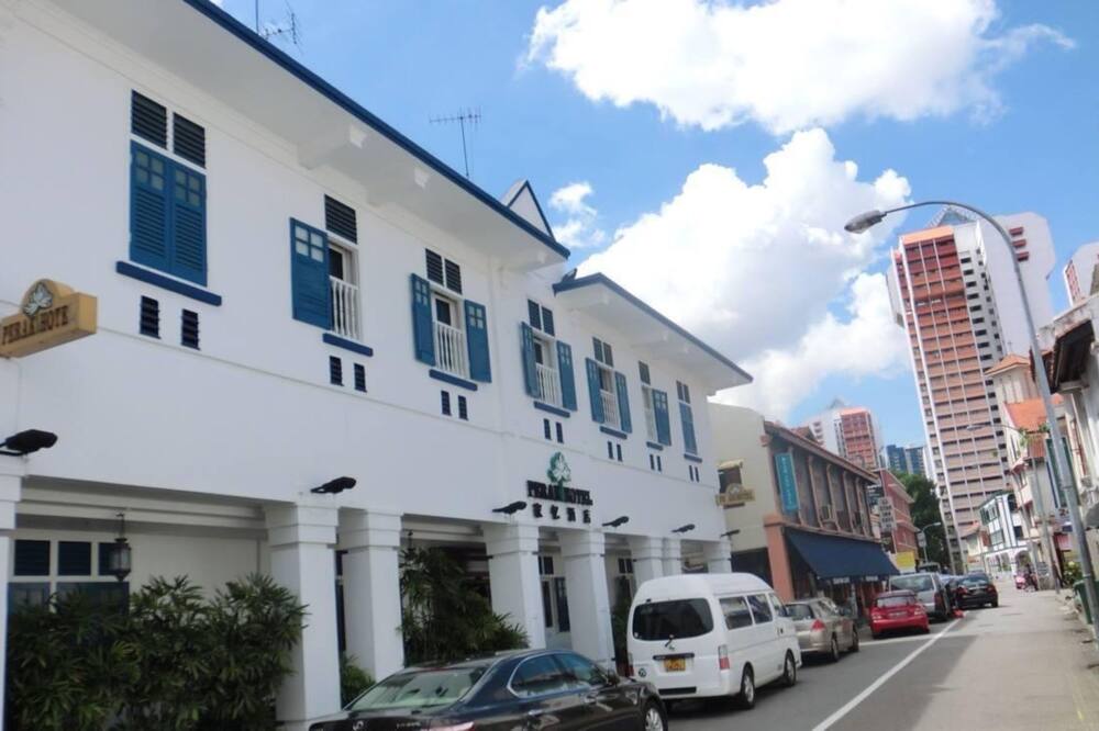 ペラ ホテル 写真