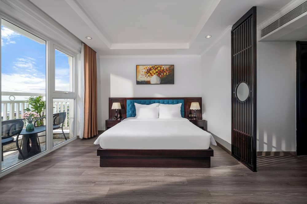 ブルーサン ダナン ビーチ ホテル 写真