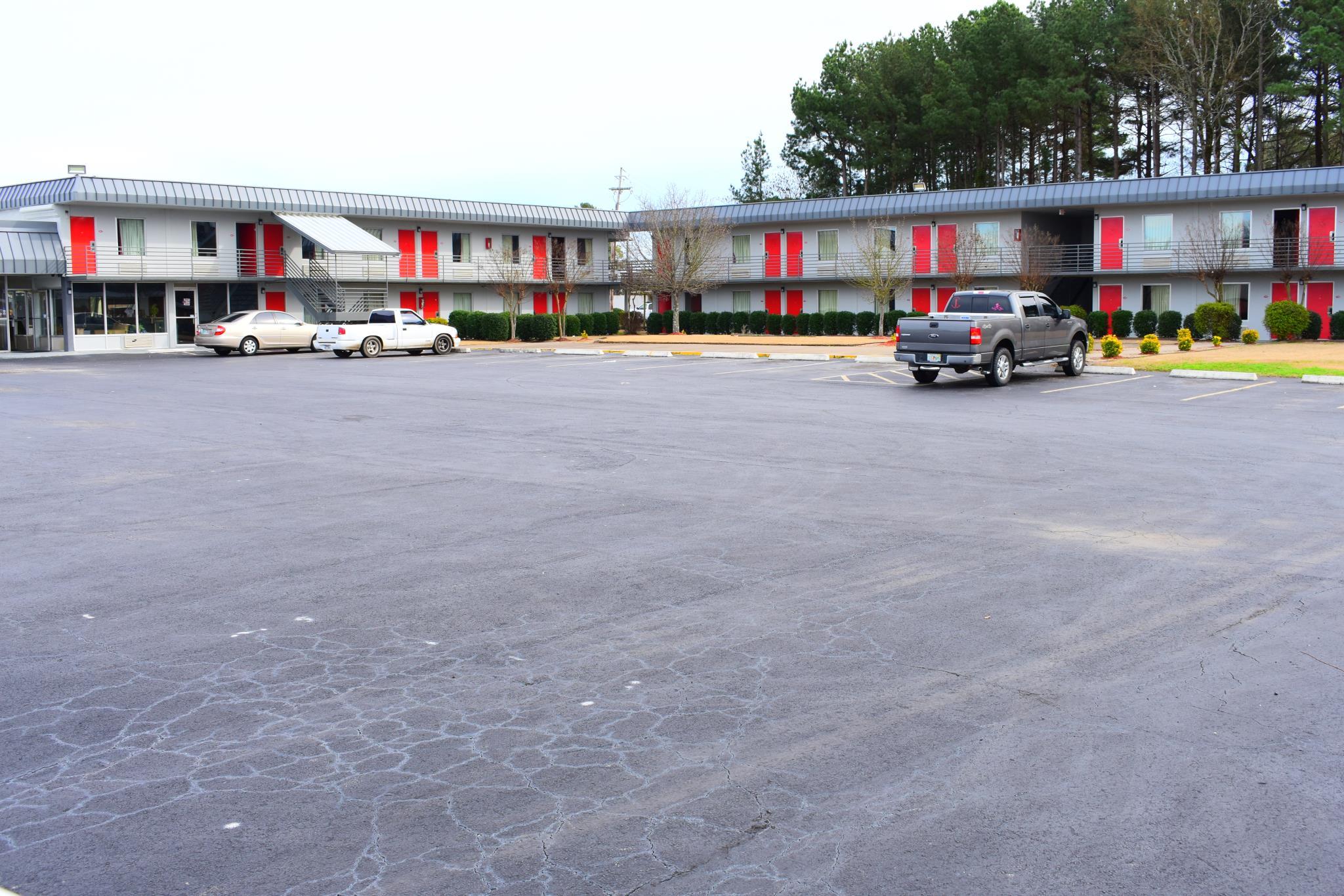 エコノミー イン リトル ロック 写真