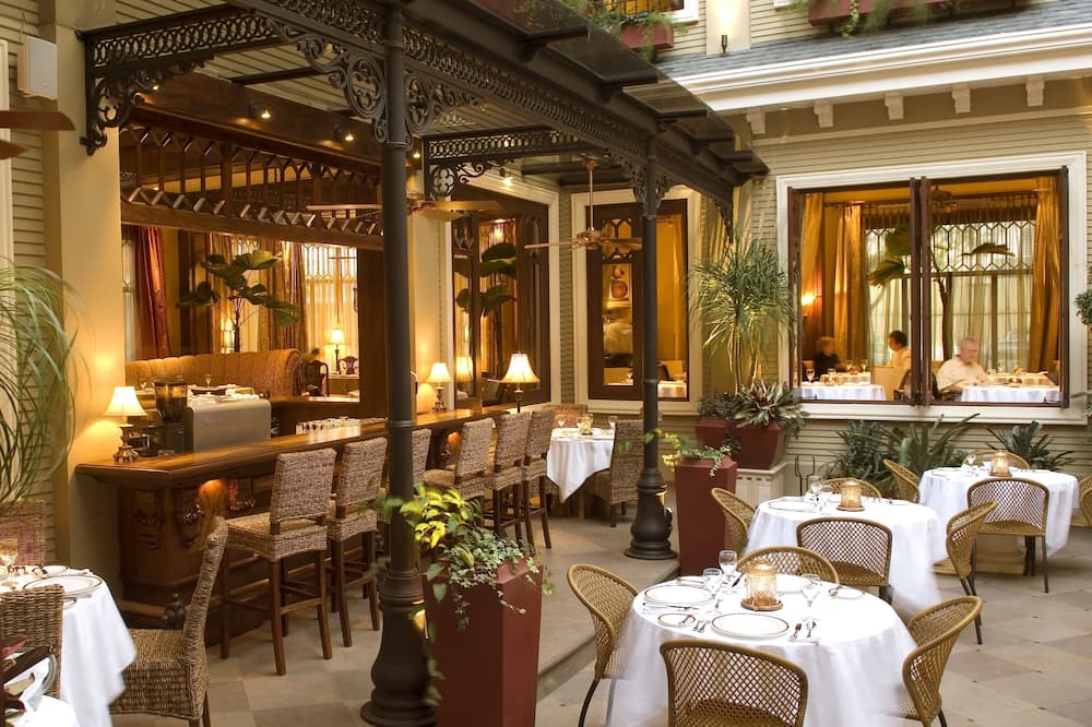 ホテル グラノ デ オロ 写真