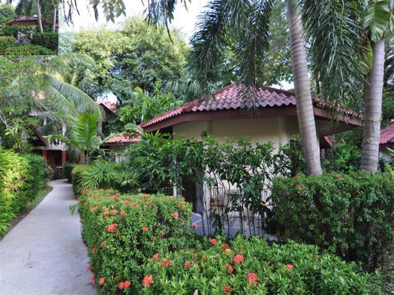 ハイトン リーラワディ ホテル 写真