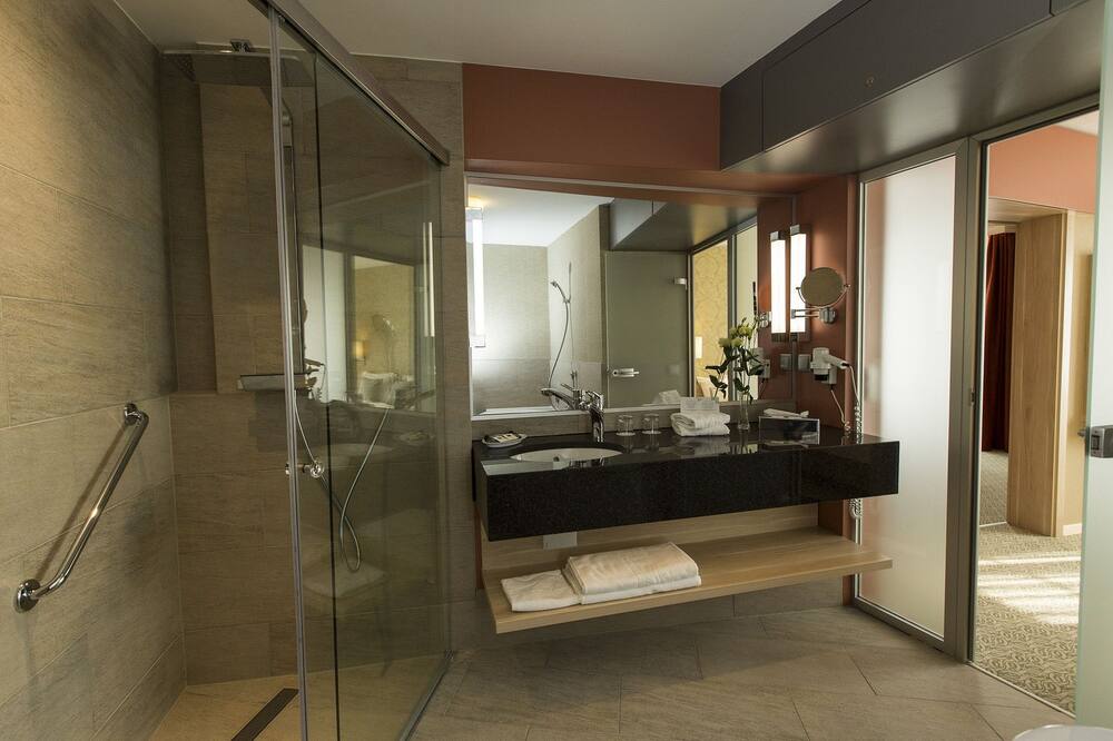 エンサナ サーマル アクア 写真