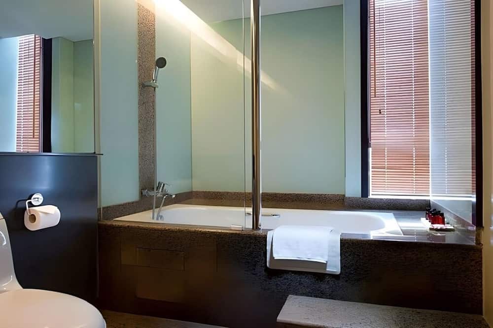 サンデー ホテル スバン 旧：エンパイア ホテル 写真