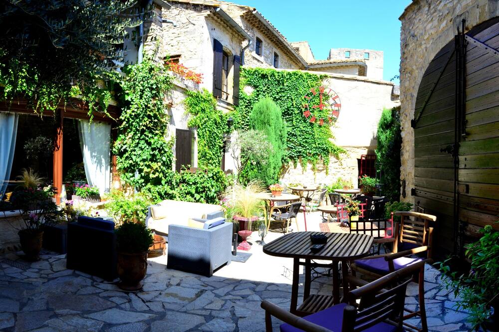 Hotel Le Saint Laurent 写真