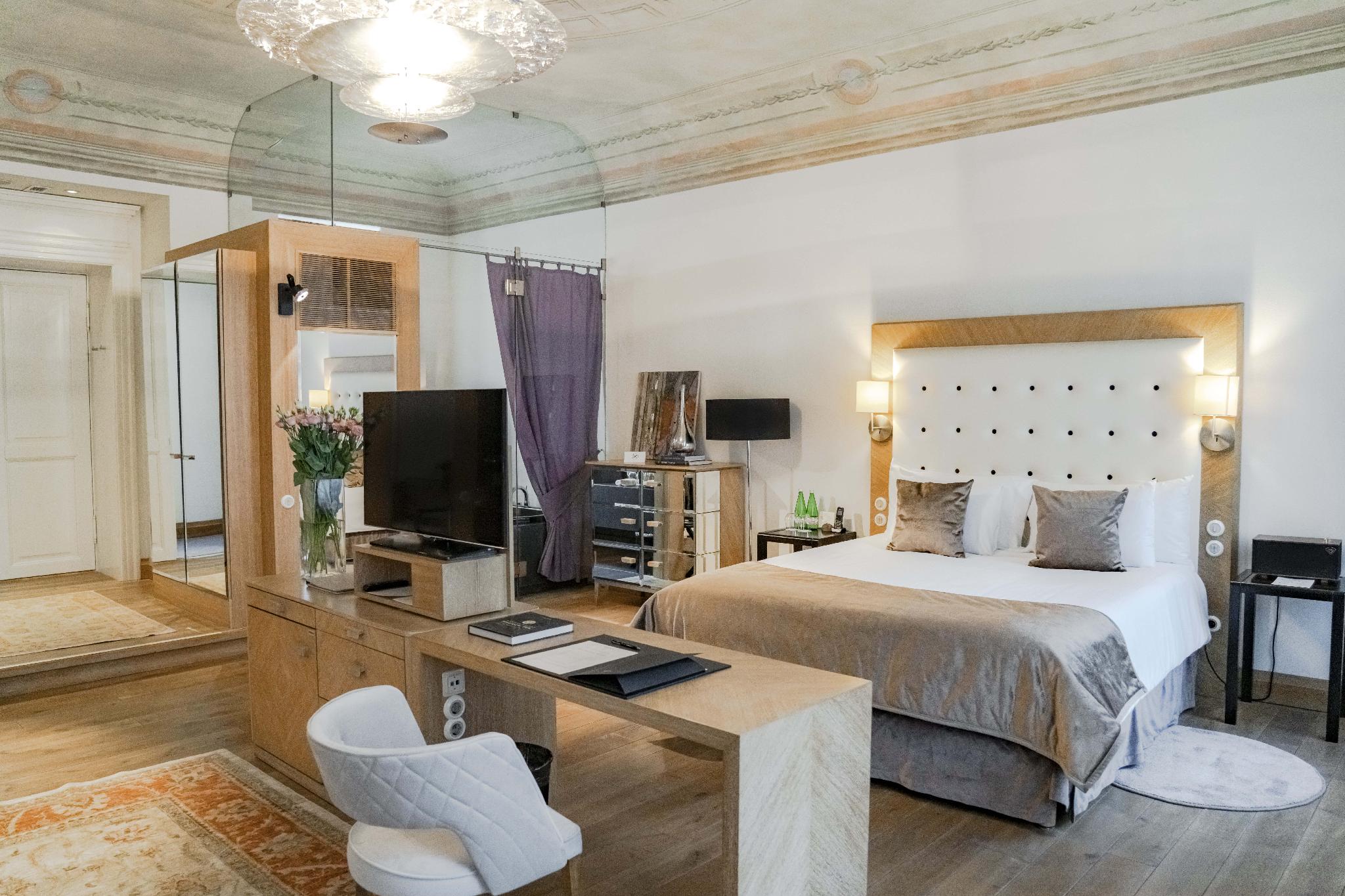 ドーム ホテル 写真