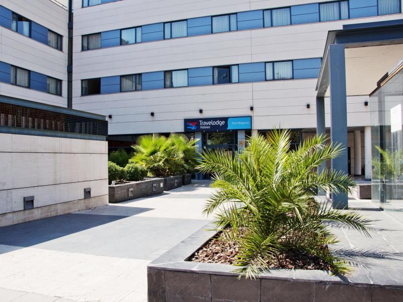 ホテル トラベロッジ トレラグナ 写真