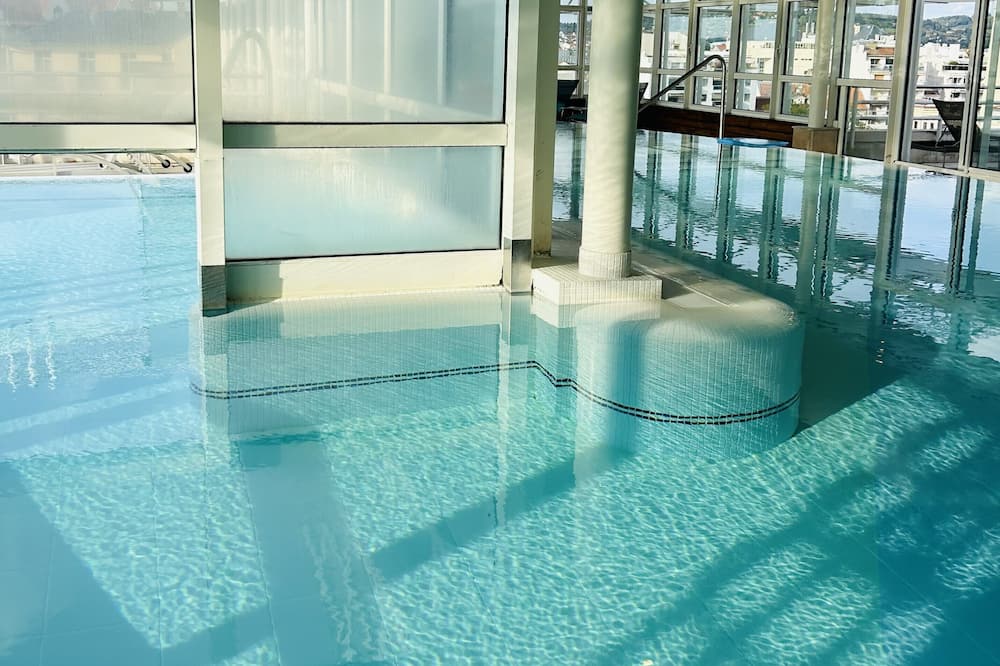 ビシー スパ オテル レ セレスタン 写真