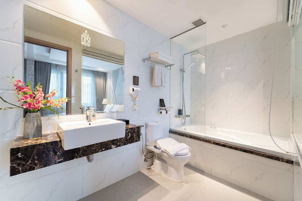 ナイスシー ホテル スイーツ & スパ 写真