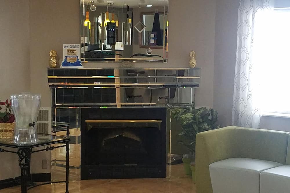 スーパー 8 バイ ウィンダム シカゴ オヘア エアポート 写真