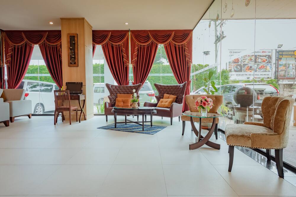 パンナライ ホテル 写真