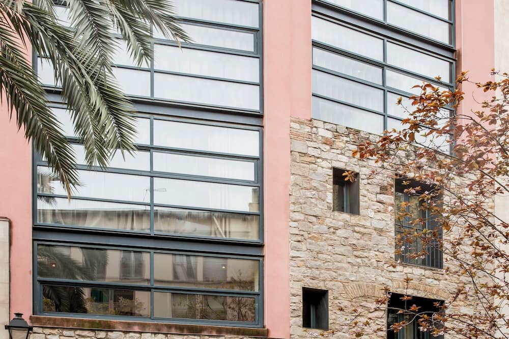 アパートホテル アラダ 3* 写真