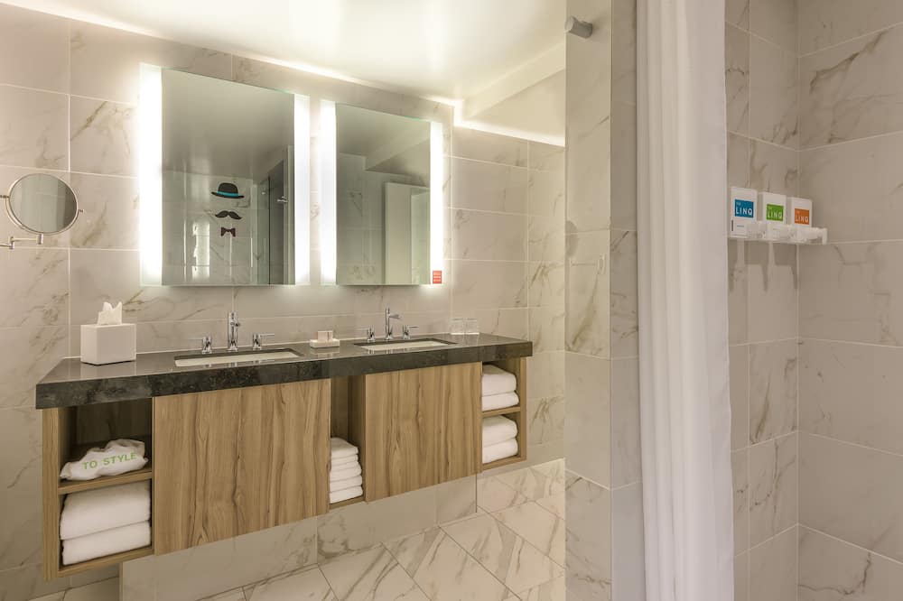 ザ リンク ホテル ＆ カジノ ア シーザーズ リワーズ デスティネーション 写真