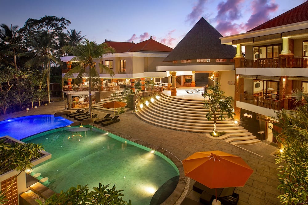 グリーン フィールド リゾート 写真