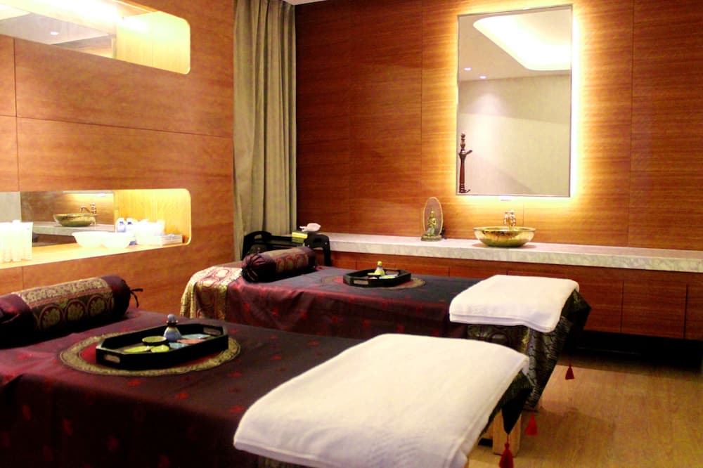 ホリデイ イン 石家庄 セントラル by IHG (石家庄万象天成假日酒店) 写真