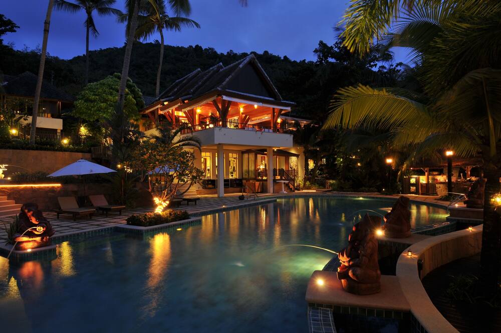 アンダマン ホワイト ビーチ リゾート 写真