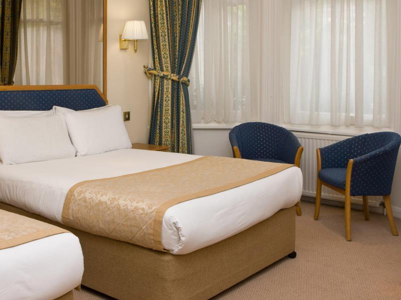 ベストウェスタン バーンズ ホテル ロンドン 写真