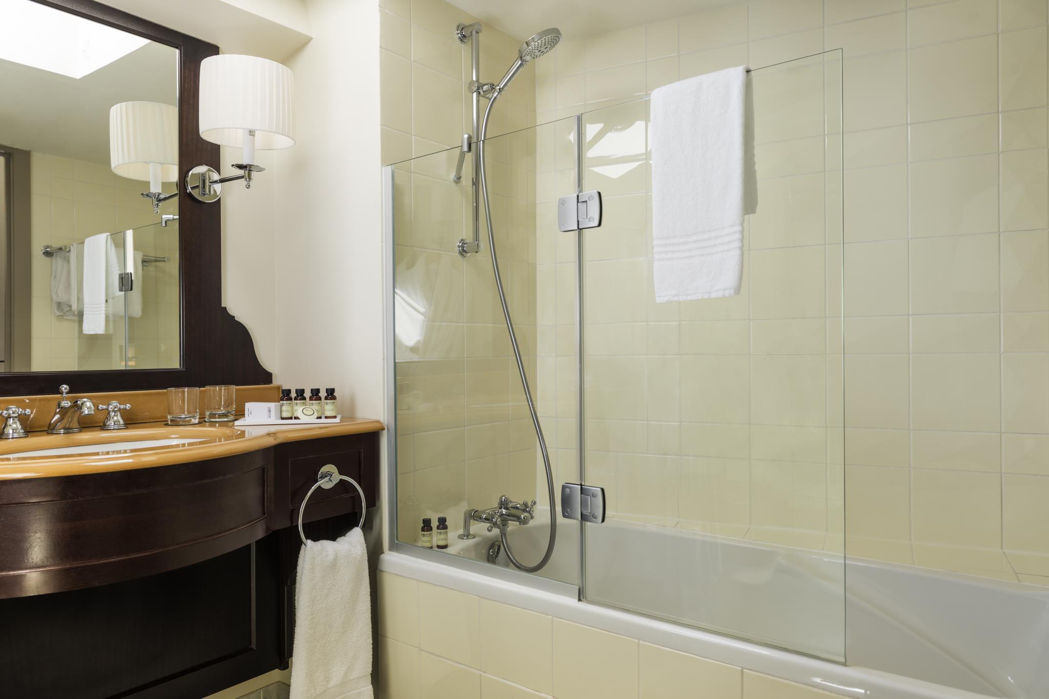 グラン ホテル ボーヴォー マルセイユ ヴュー ポール エムギャラリー コレクション 写真