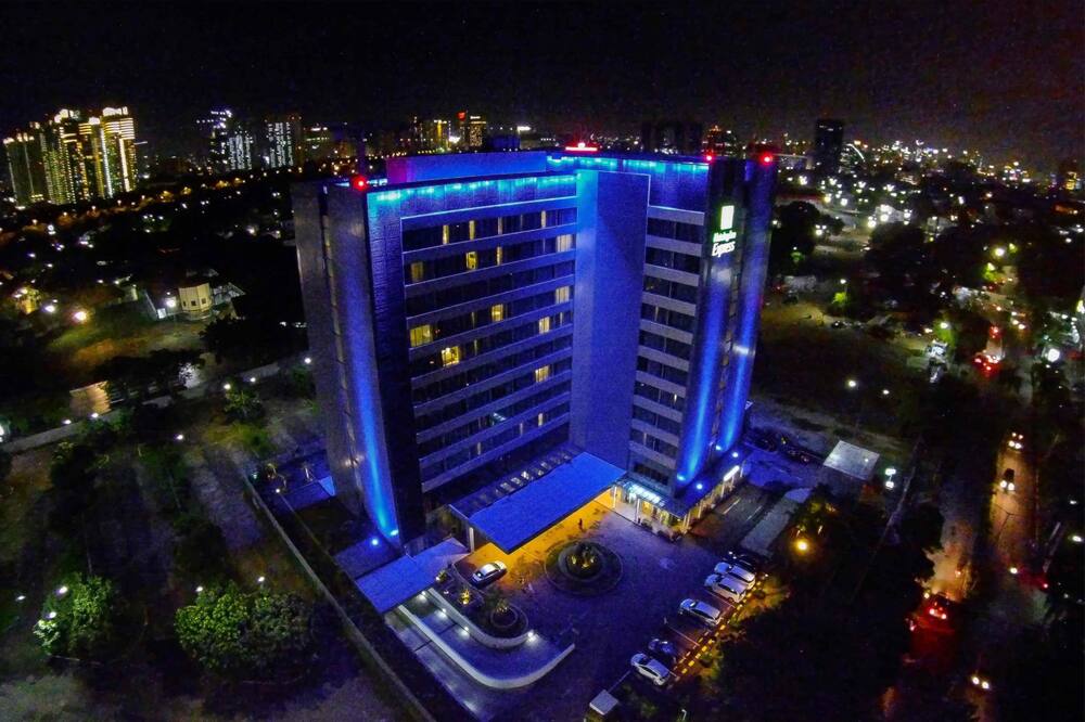 ホリデイ イン エクスプレス ジャカルタ インターナショナル エキスポ バイ IHG 写真