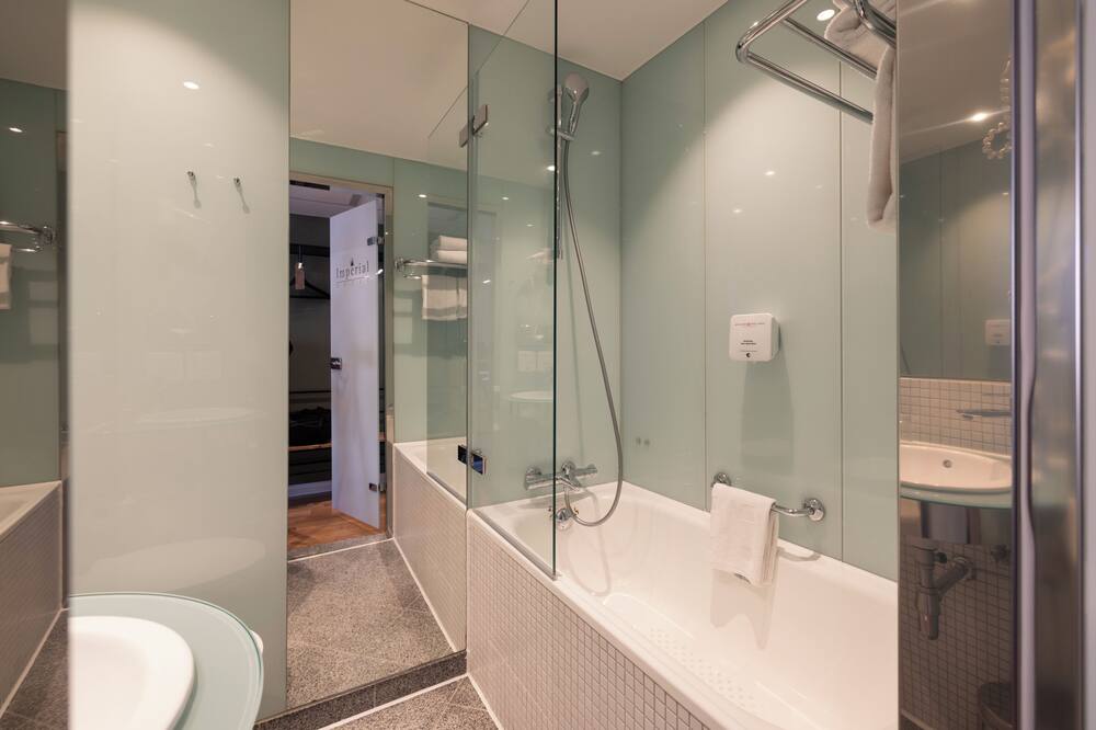 インペリアル ホテル 写真