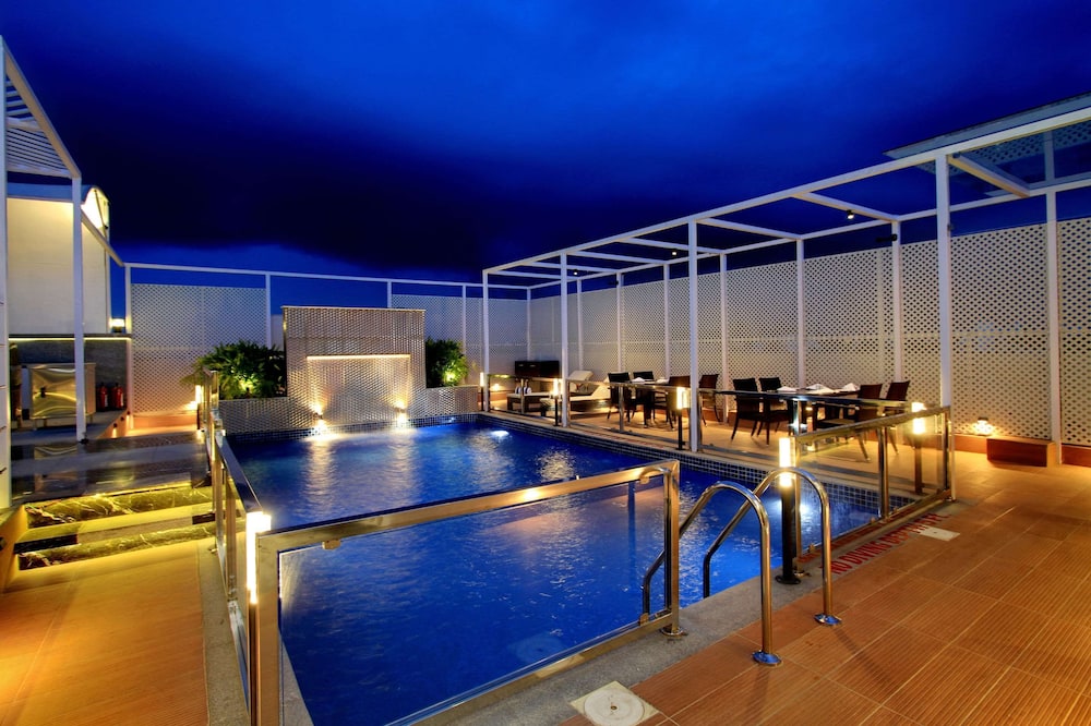 コンフォート イン インシス 写真