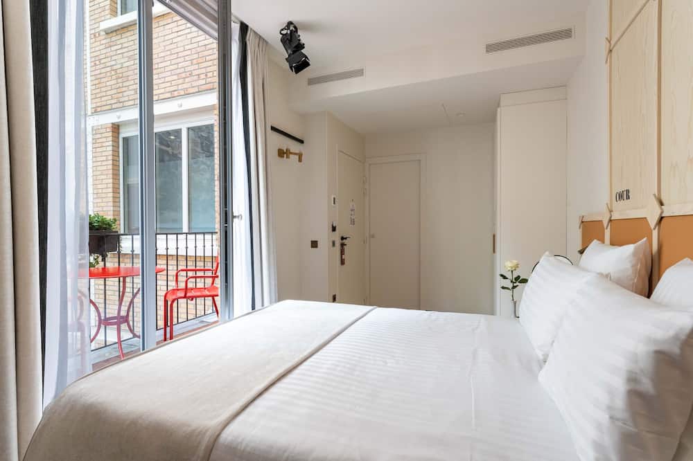 ホテル アストラ オペラ アストテル 写真