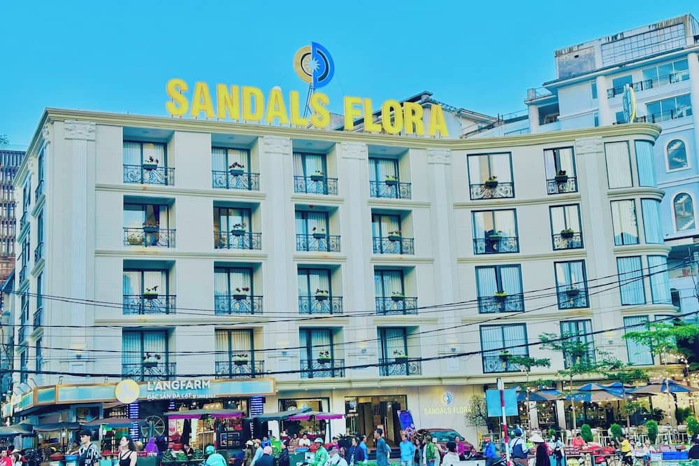 サンダルズ フローラ ホテル 写真