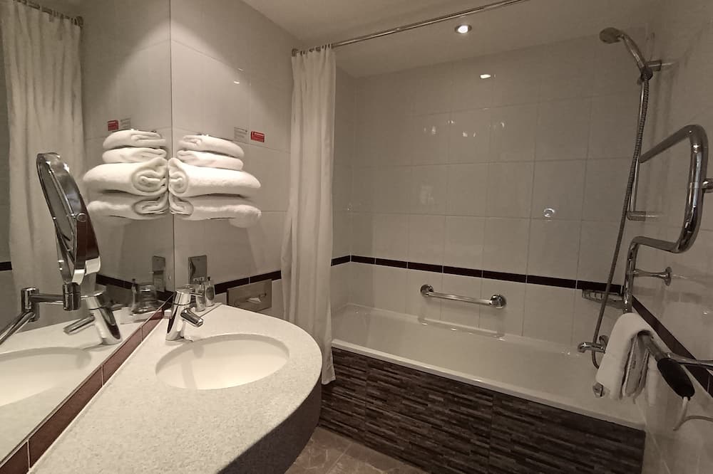 フューチャー イン カーディフ ベイ ホテル 写真