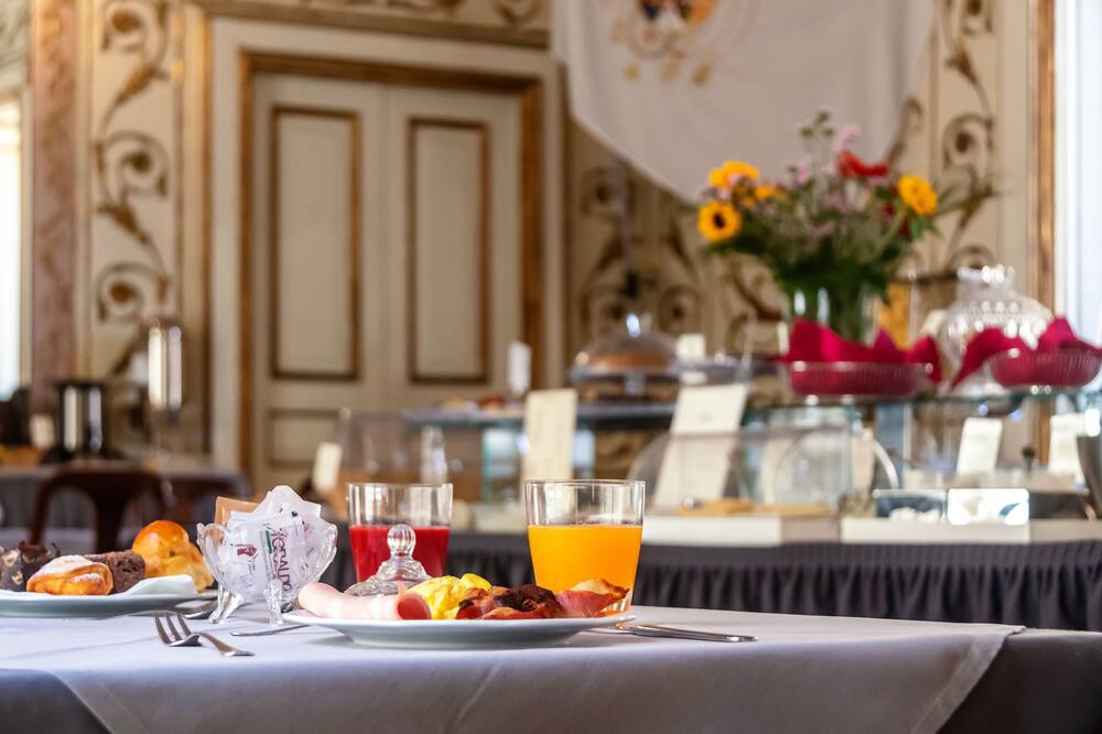 デクマニ ホテル デ チャルメ 写真