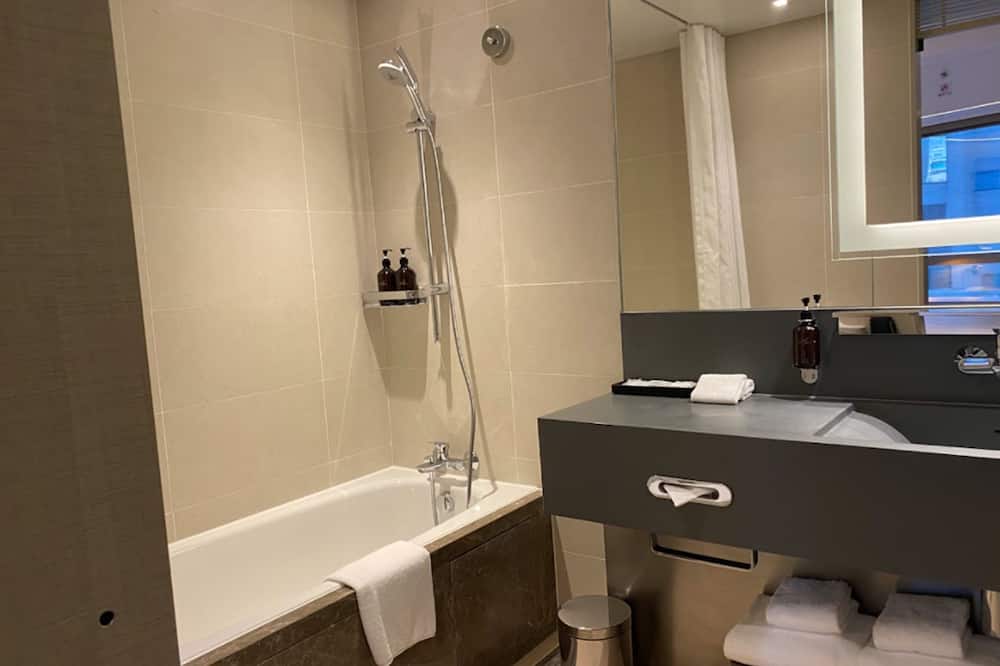 ホテル アレキサンドラ 写真