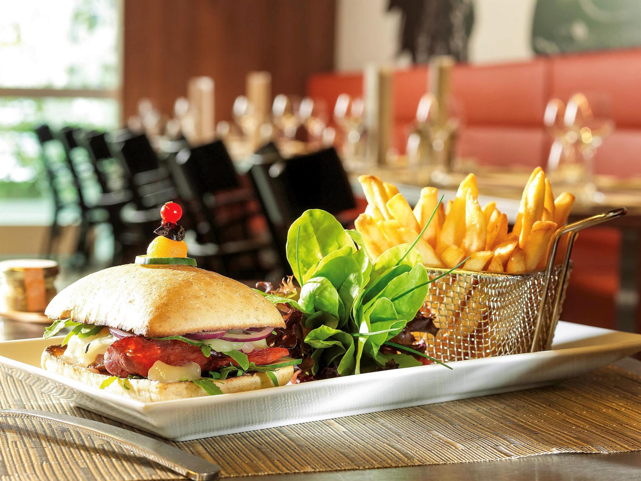 ソフィッテル リオン ベルクール ホテル 写真