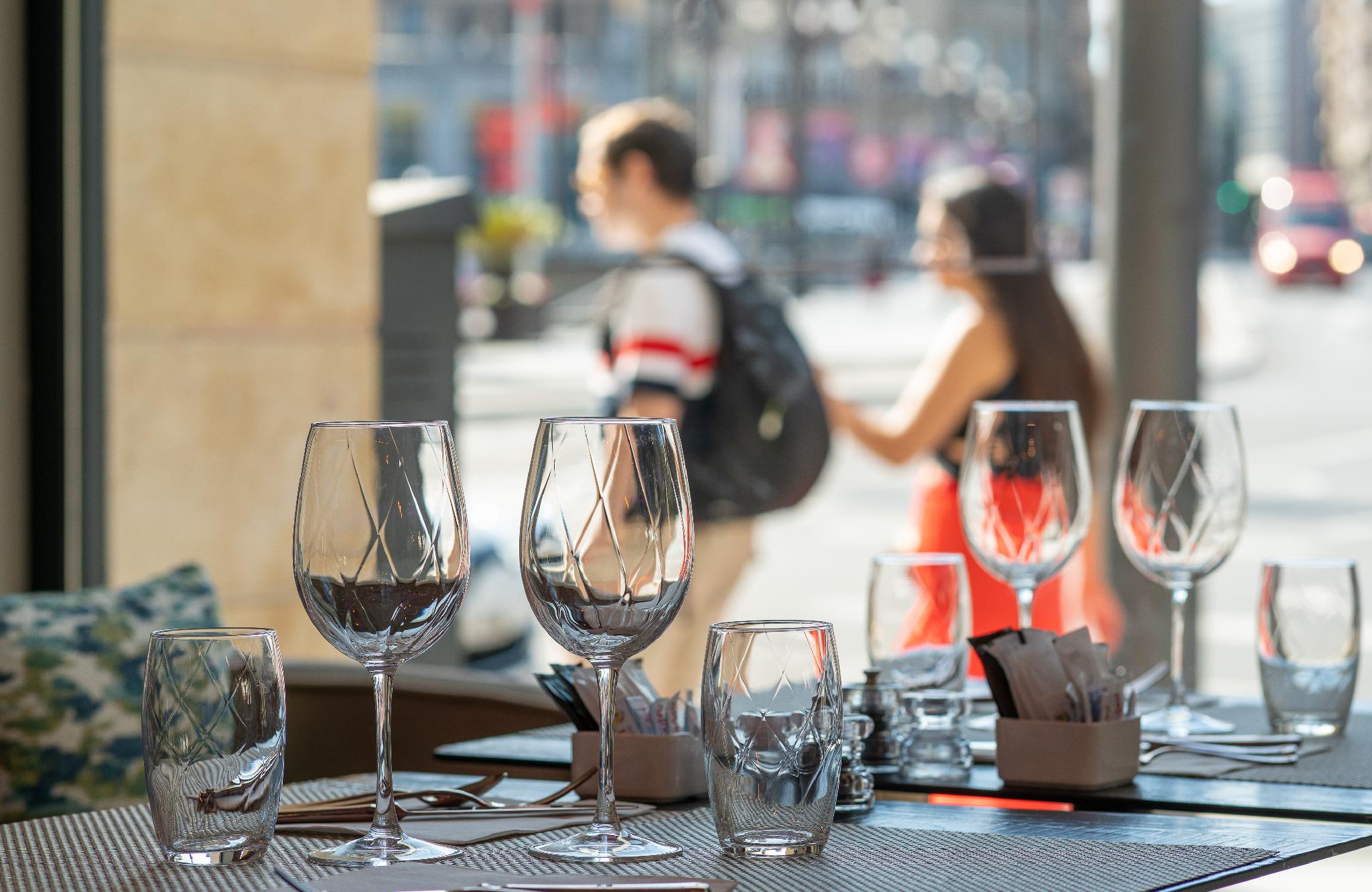 NYX ホテル ビルバオ バイ レオナルド ホテルズ 写真