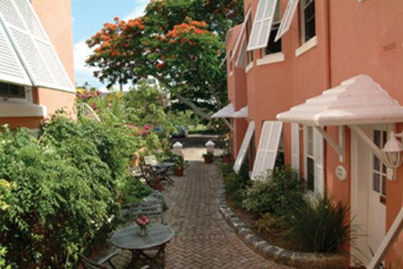 ロイヤル パームス ホテル 写真