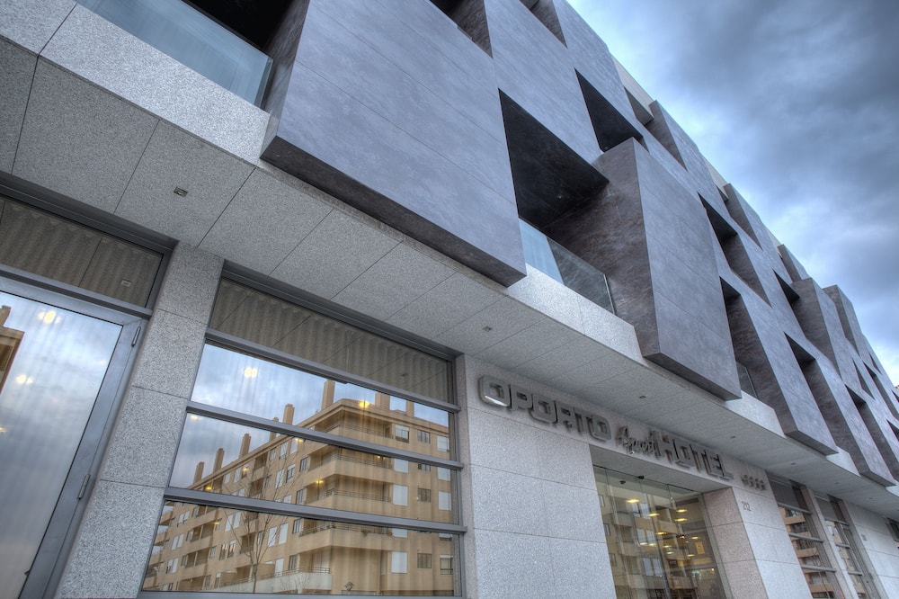 ユーロスターズ オポルト 写真