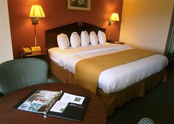 クオリティ イン & カンファレンス センター 写真