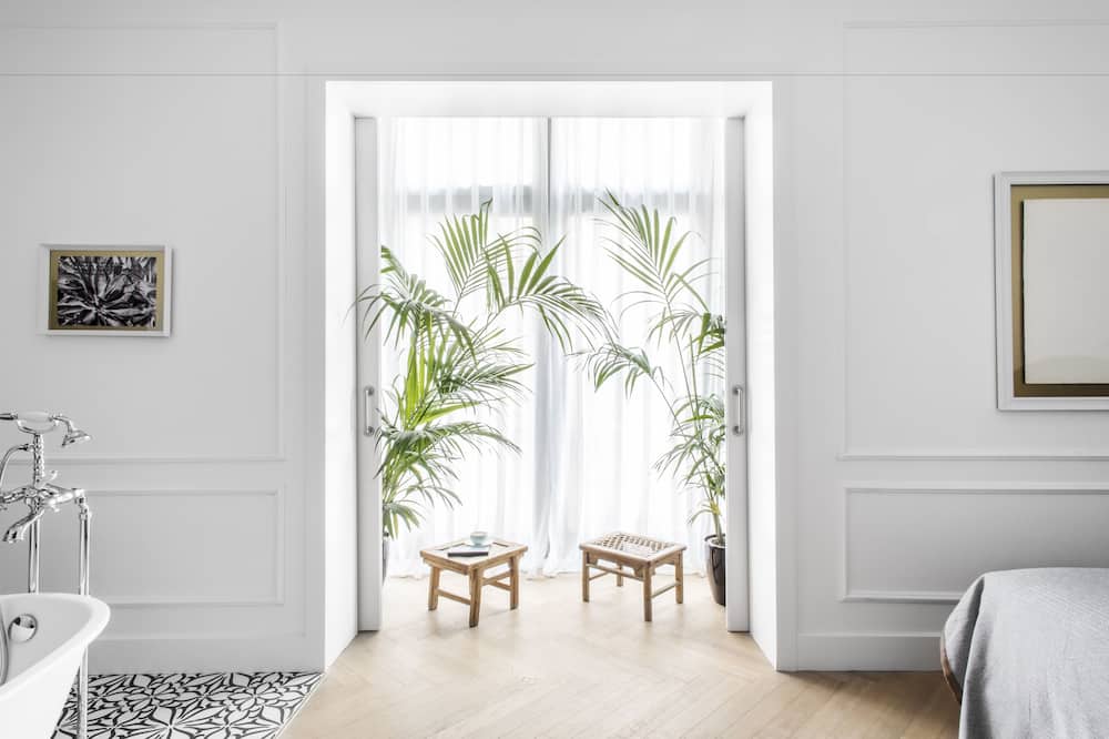 ホテル ミッドモスト 写真