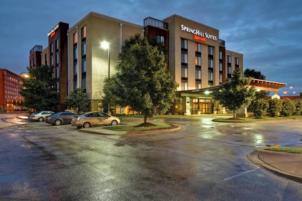 SpringHill Suites by Marriott Louisville Airport 写真