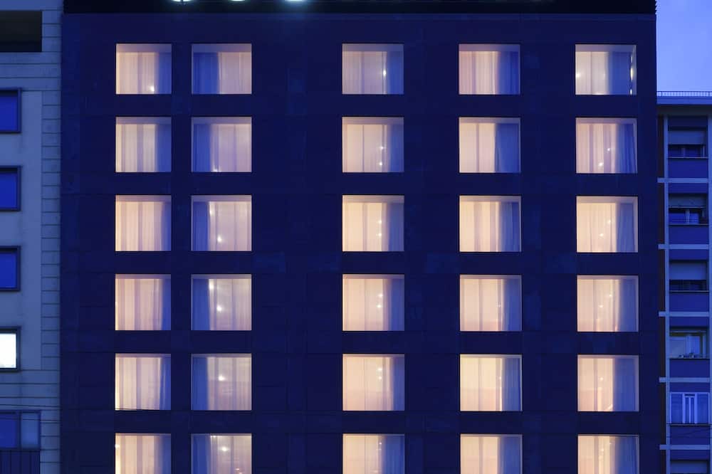 ウナ ホテルズ ボローニャ チェントロ 写真