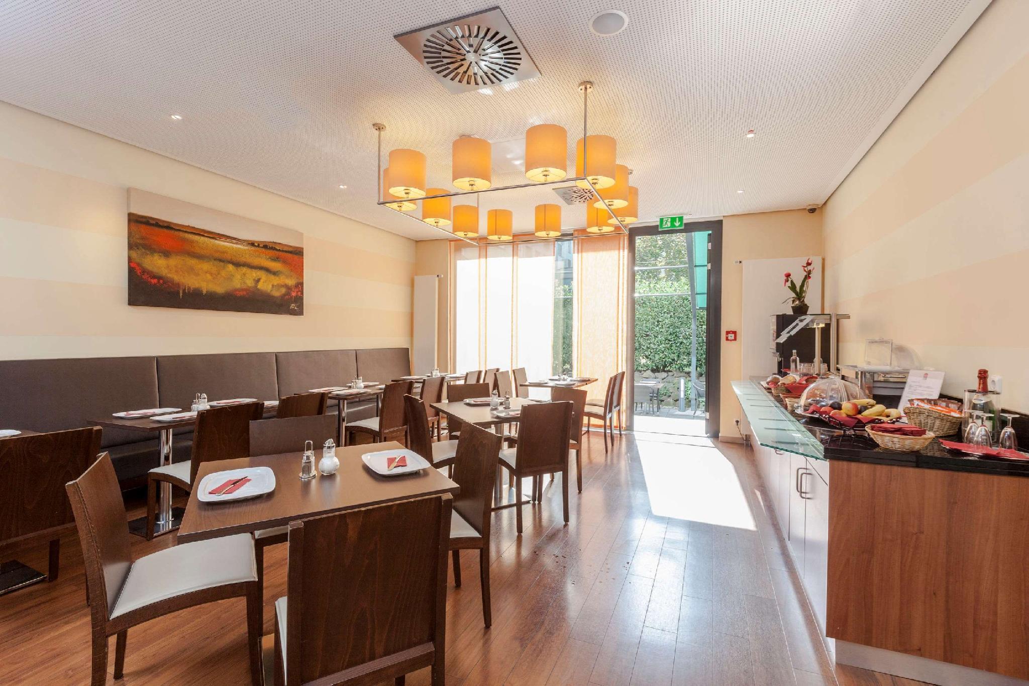 プレミア イン フランクフルト シティ ヨーロッパフィアテル 写真