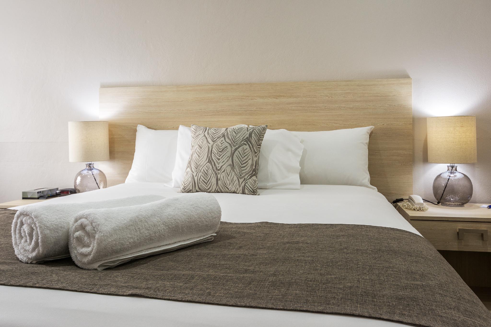 マンダラ エース アルバニー ホテル 写真