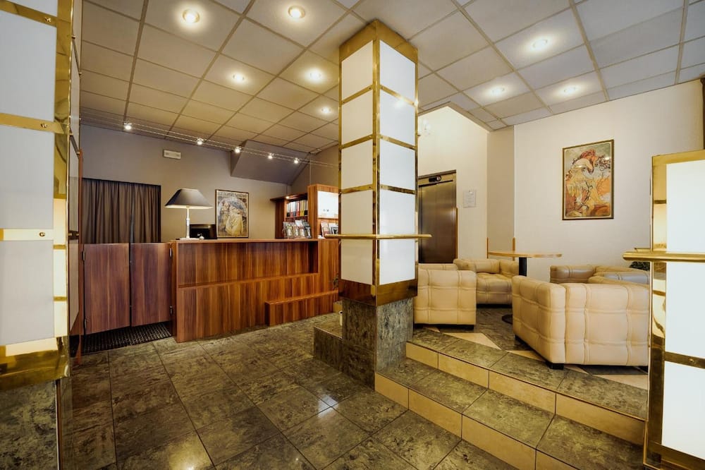 セントラル ホテル プラハ 写真